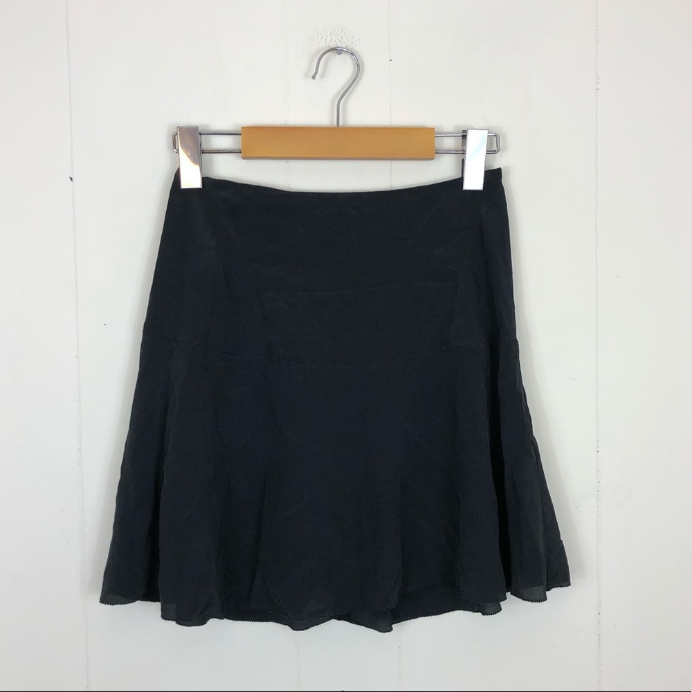 Aritzia Wilfred 100% Silk Mini Skirt Sz‎ 00